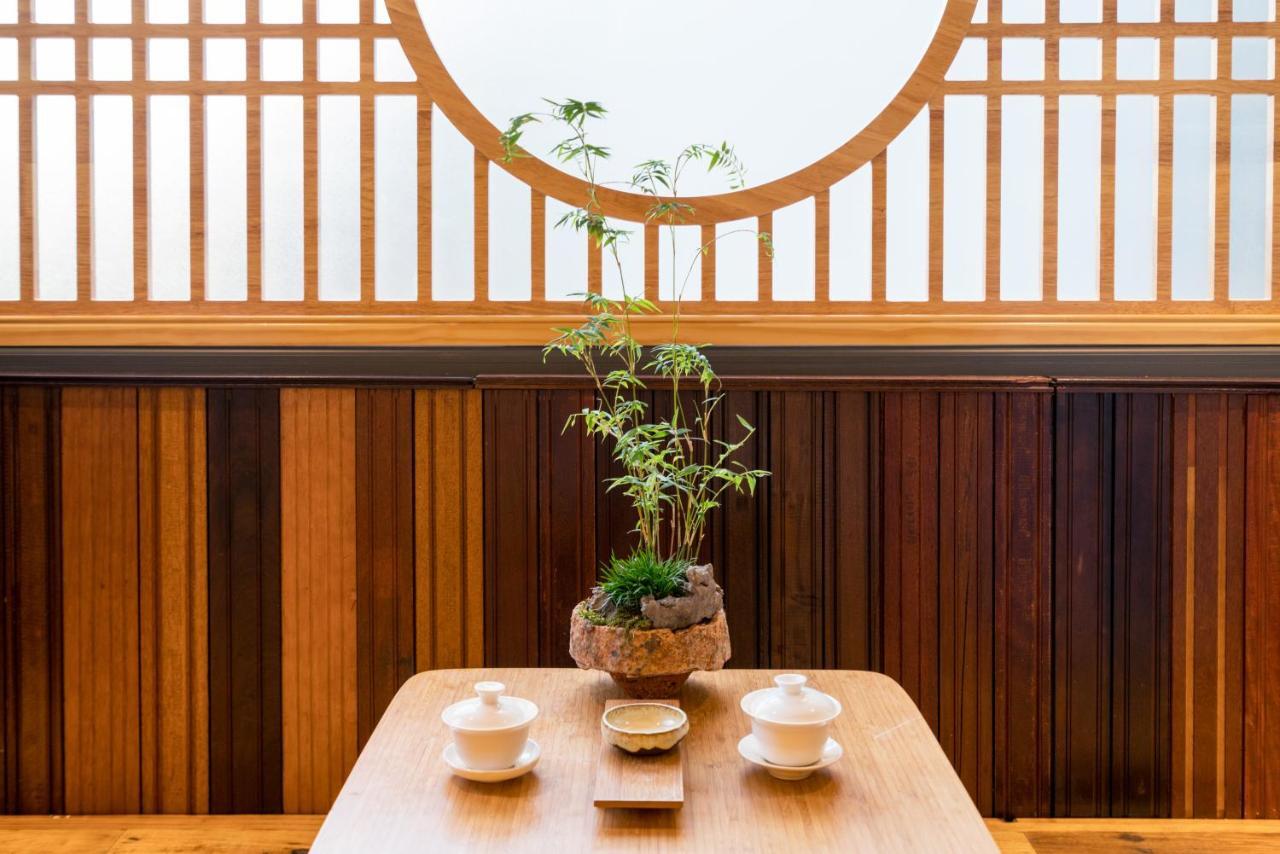 Zen Tea House Seven Stars Park Bed & Breakfast Guilin Exterior photo